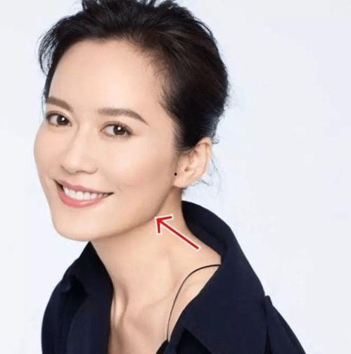 下巴宽的明星,盘点那些以独特魅力征服观众的明星